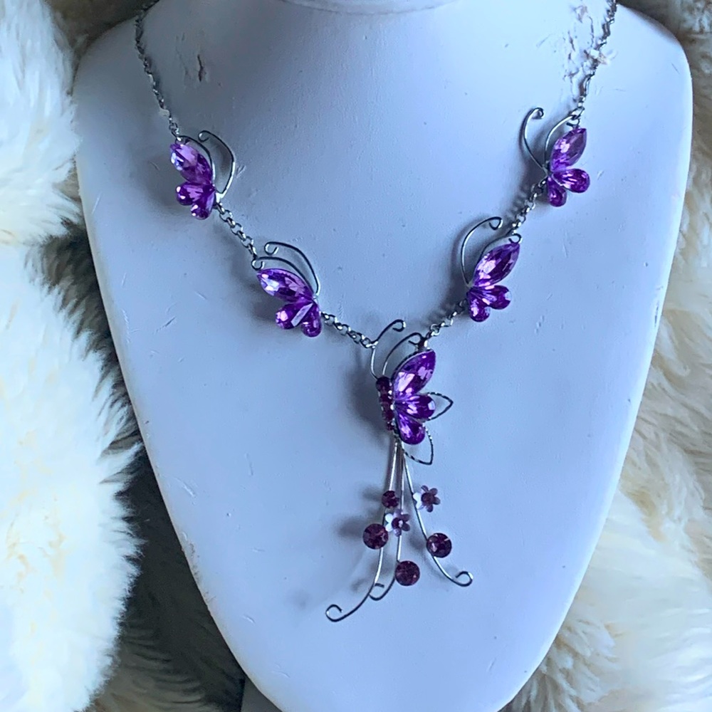 Purple jewel butterflies choker necklace